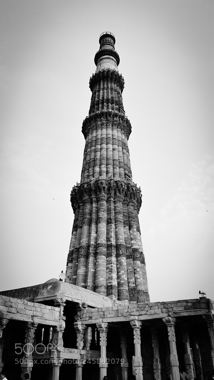 Samsung Galaxy S5 sample photo. Qutub minar photography