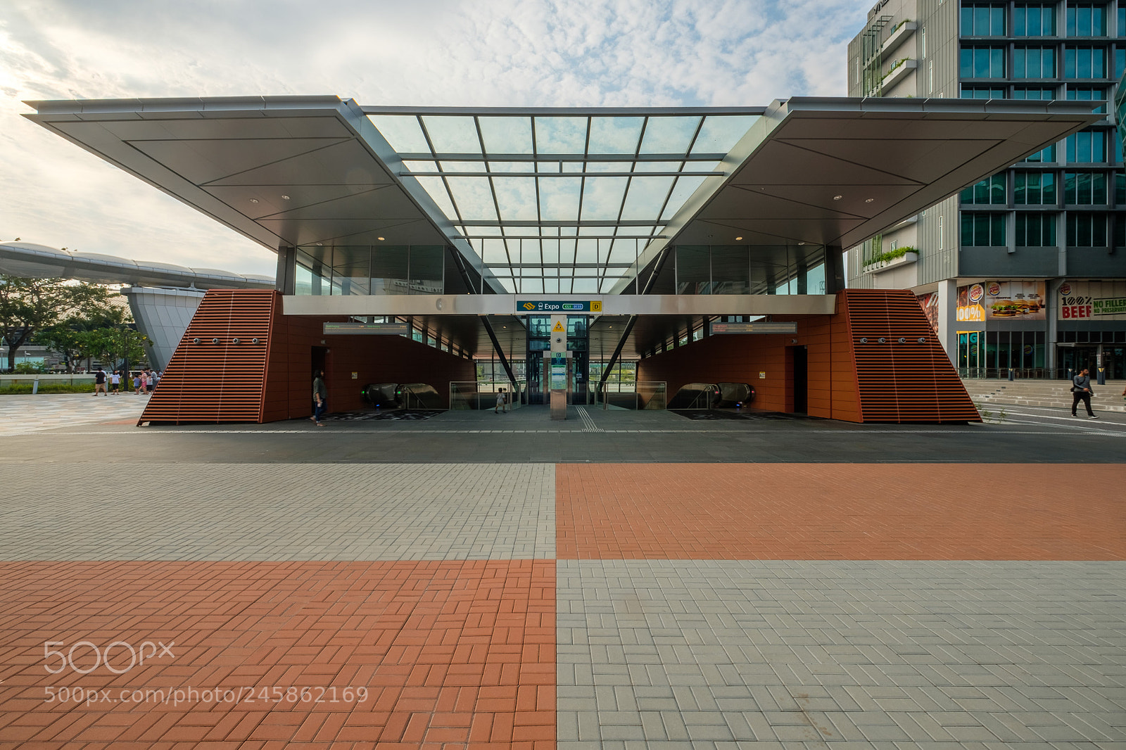Fujifilm X-T2 sample photo. Expo downtown line station photography