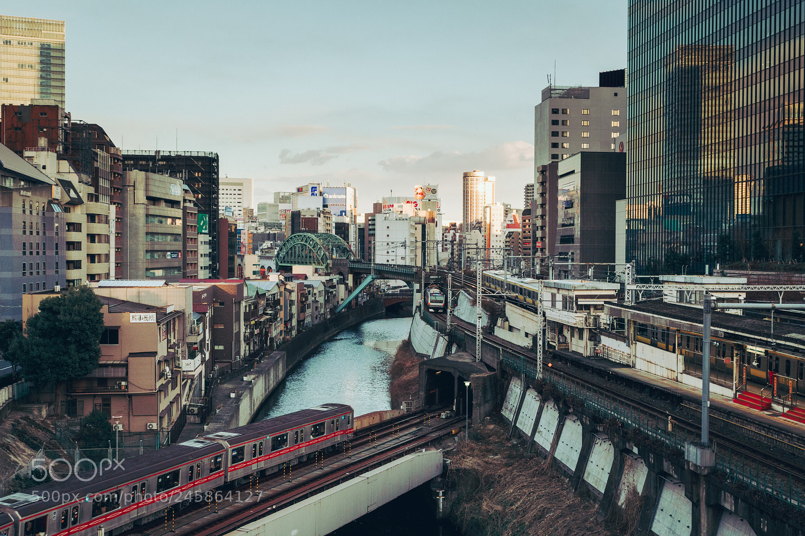 Nikon D850 sample photo. Tokyo_metro photography