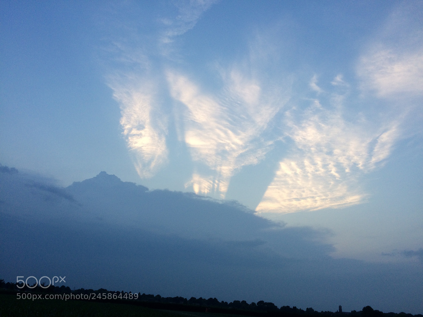 Apple iPhone 5s sample photo. Foggy sky photography