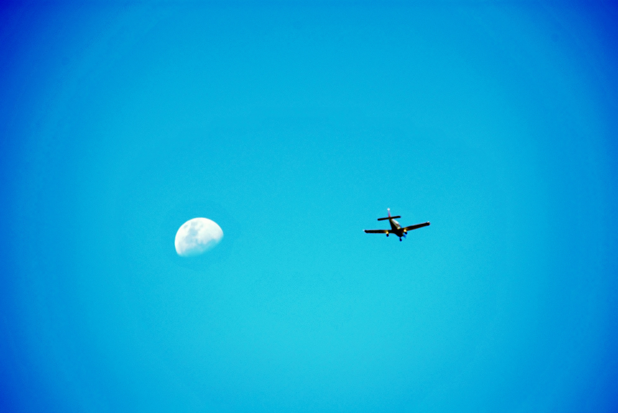 Nikon D3000 sample photo. Fly me to the moon photography