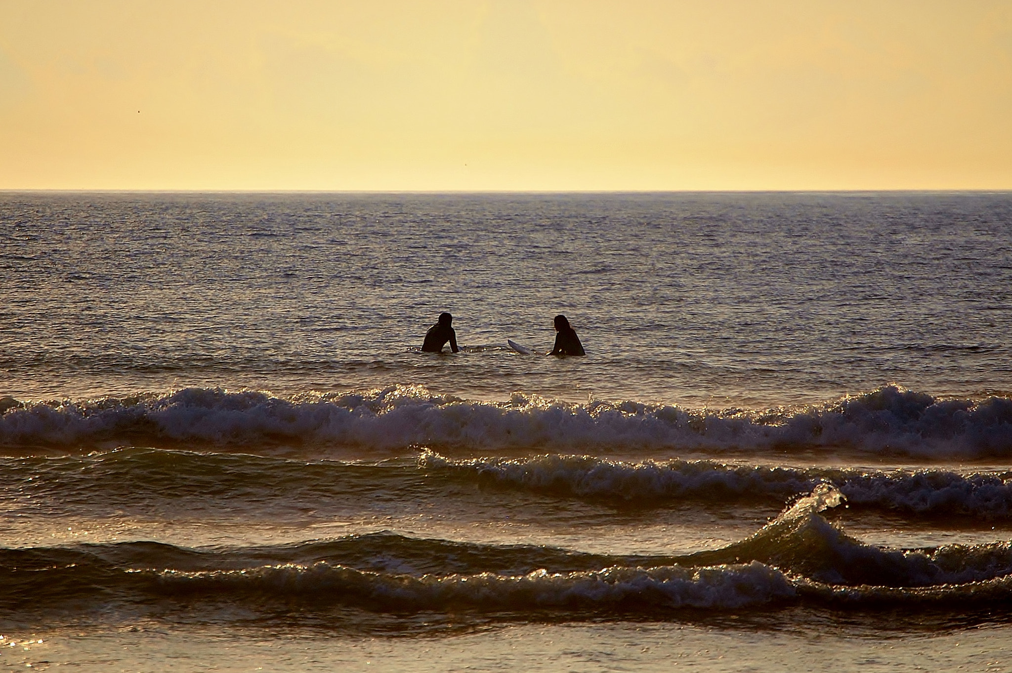 Nikon D3000 sample photo. Amor en las olas photography