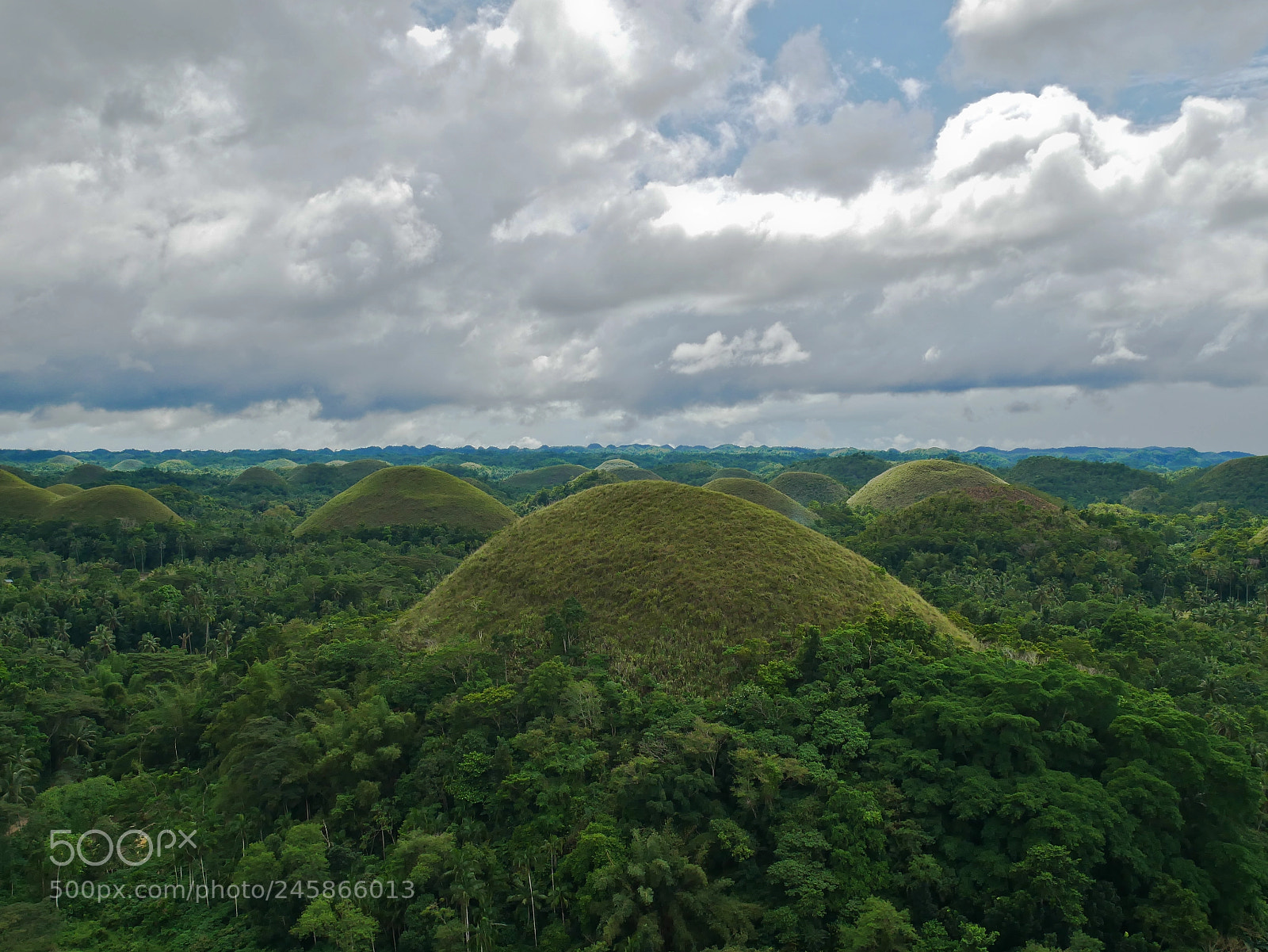 Panasonic Lumix DMC-GX85 (Lumix DMC-GX80 / Lumix DMC-GX7 Mark II) sample photo. Chocolate hills, december 2017, philippines photography