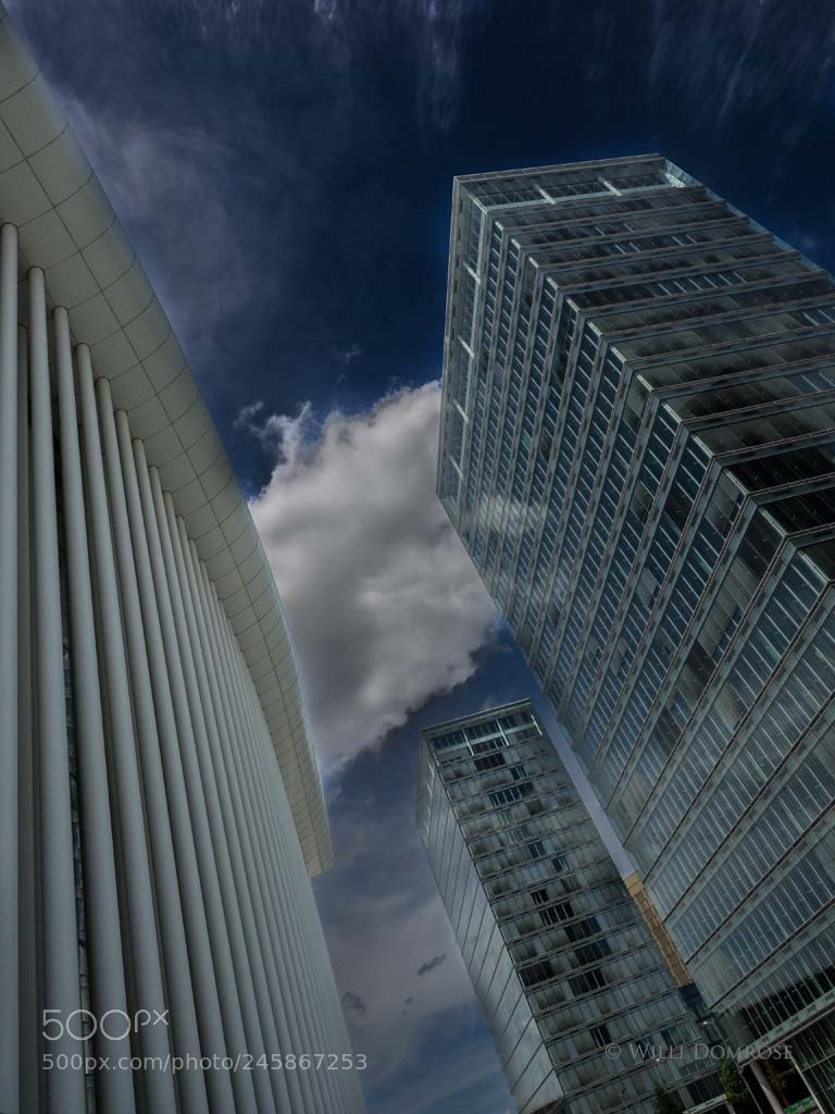 Olympus OM-D E-M1 sample photo. Between the buildings photography