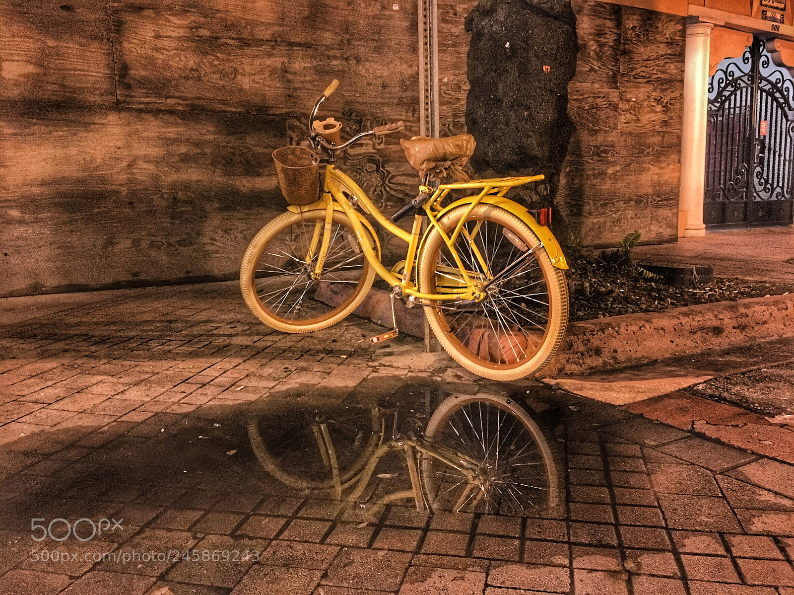 Apple iPhone 6s sample photo. 28370863339.jpg photography
