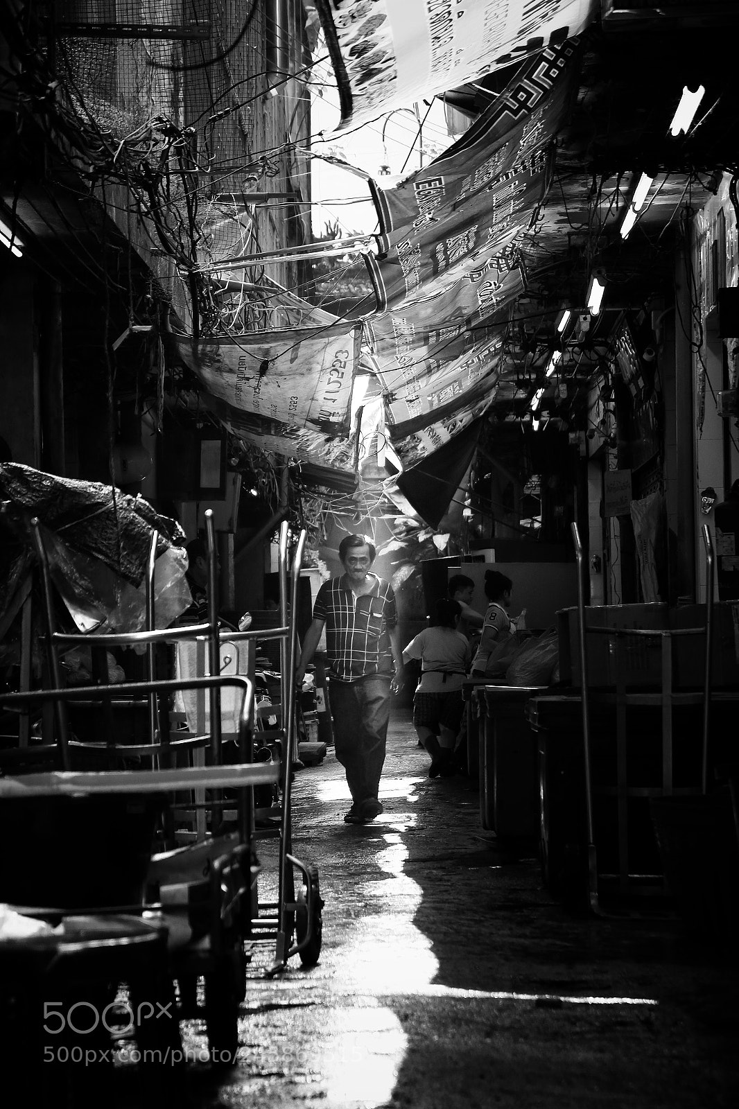 Canon EOS 7D Mark II sample photo. Light in the market photography
