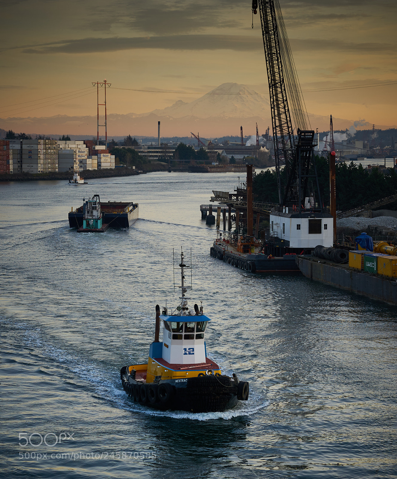 Sony a7R II sample photo. Tug life. photography
