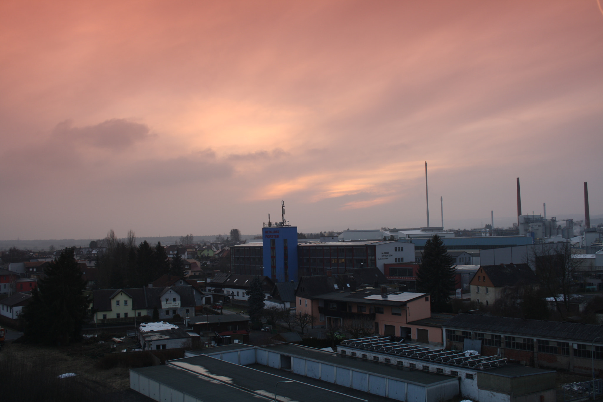 Canon EF-S 18-55mm F3.5-5.6 II sample photo. Sun over my home... photography