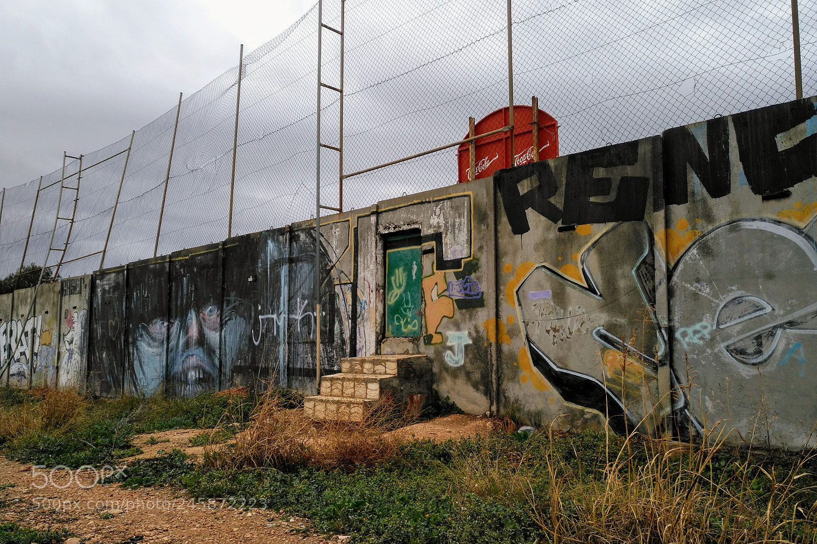 HUAWEI nova plus sample photo. M.g. graffiti photography