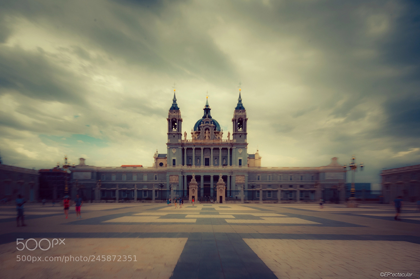 Nikon D3200 sample photo. Almudena church outdoors building photography