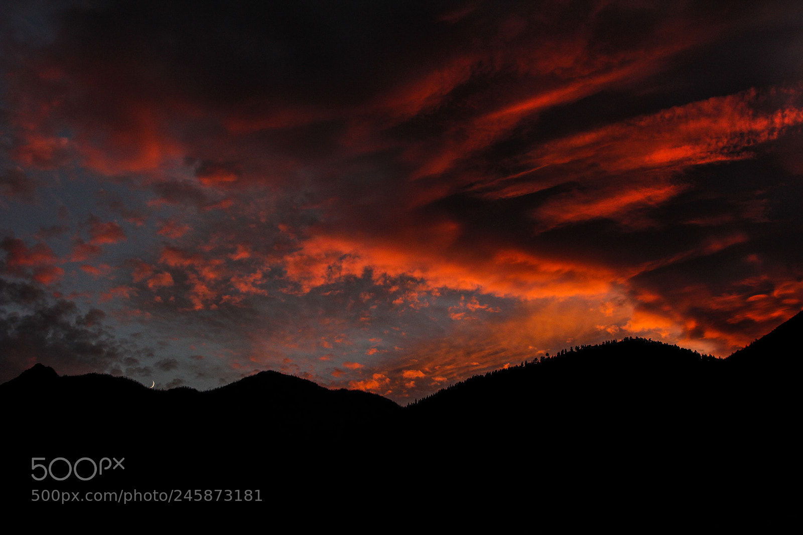 Canon EOS 60D sample photo. Red sky at night photography