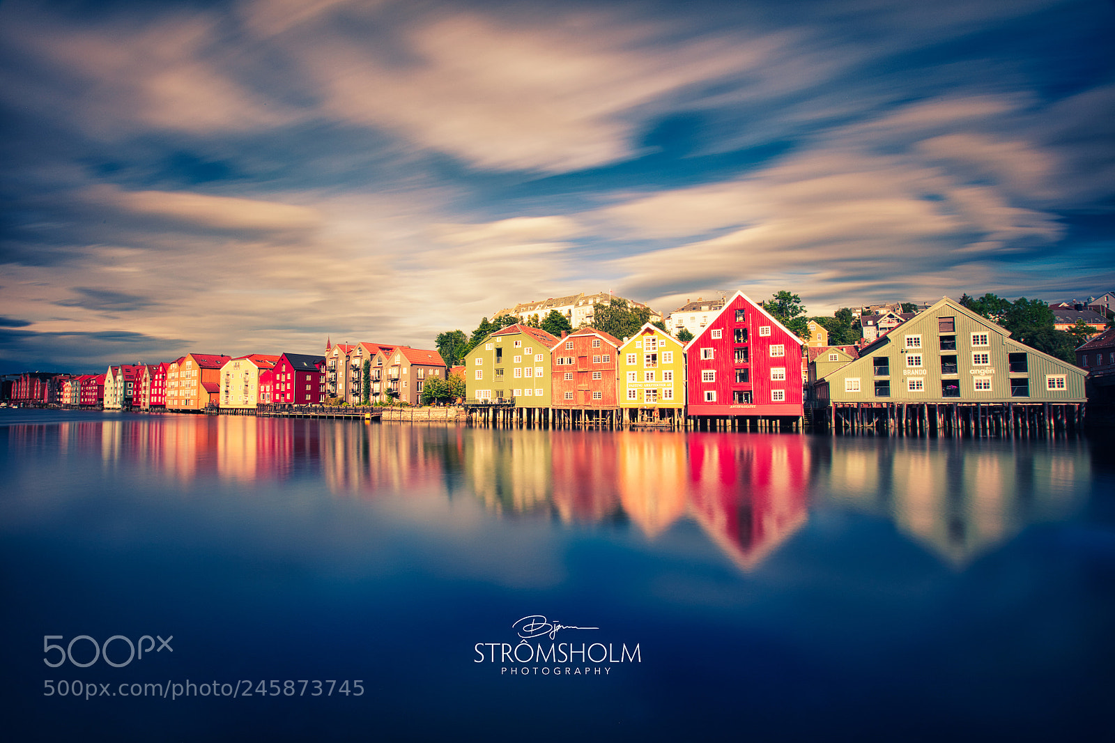 Canon EOS 5DS sample photo. Trondheim colors photography