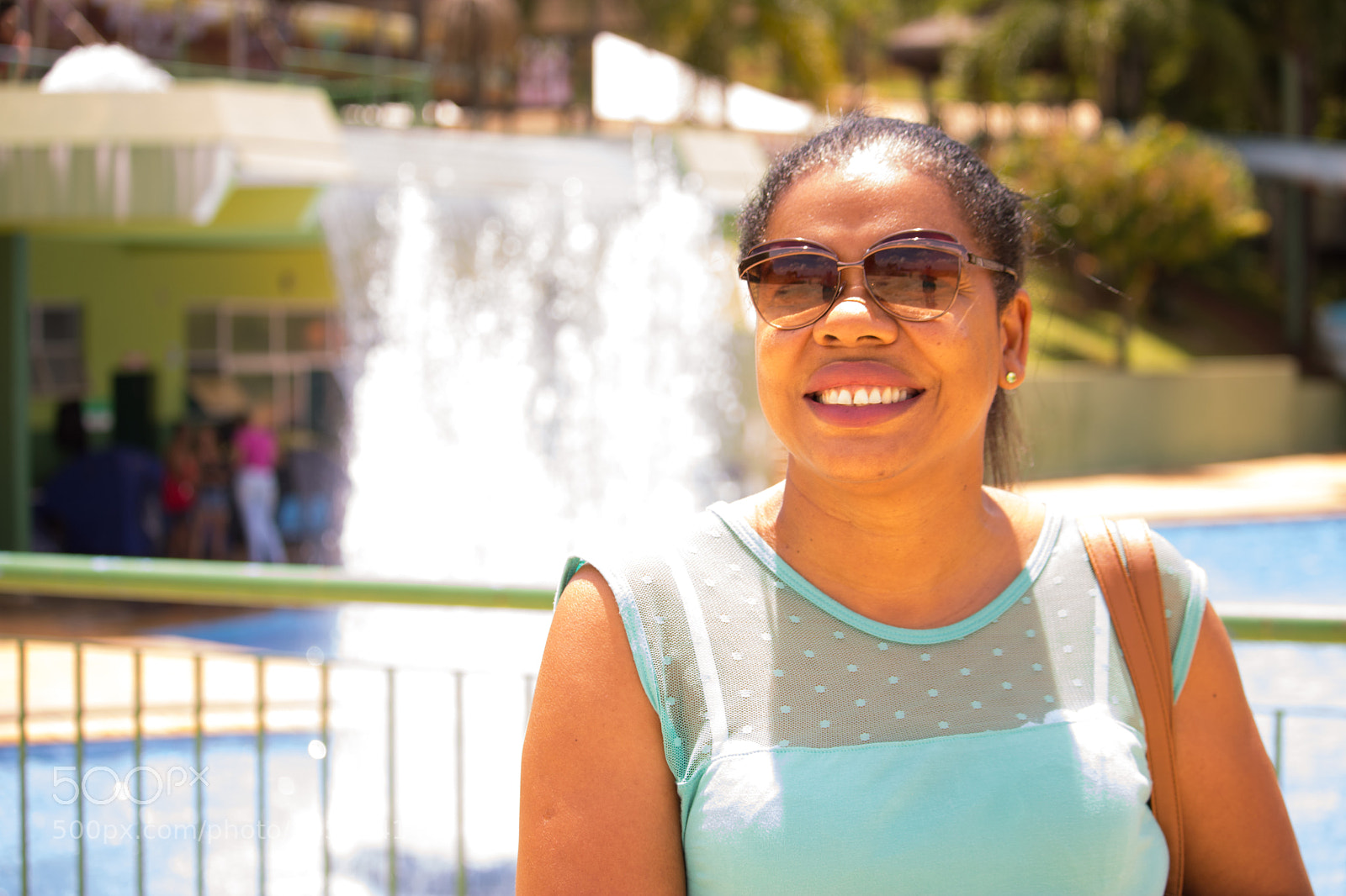 Canon EOS 750D (EOS Rebel T6i / EOS Kiss X8i) sample photo. Ah, o verão photography