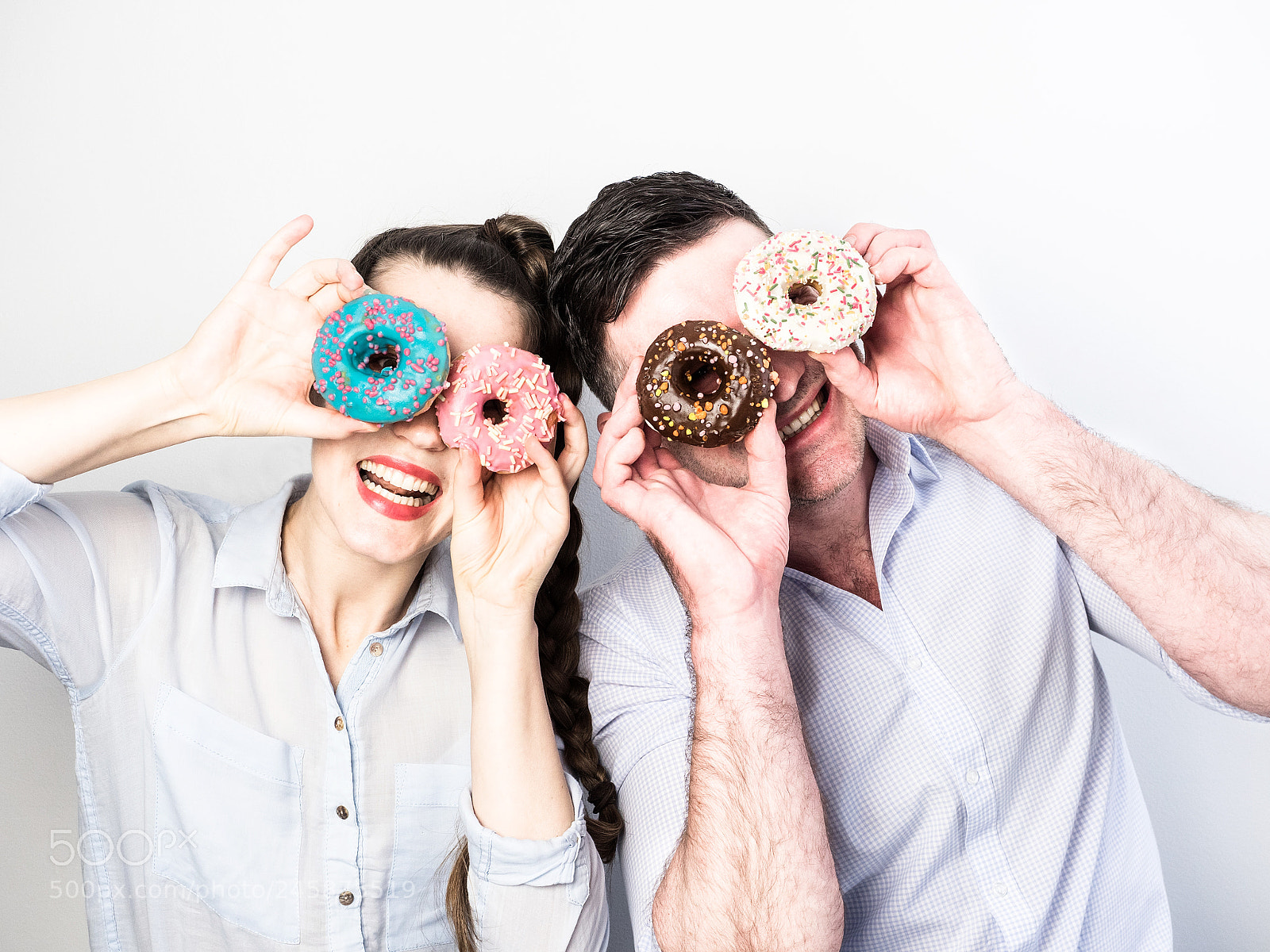 Olympus OM-D E-M5 II sample photo. Funny couple with colorful photography
