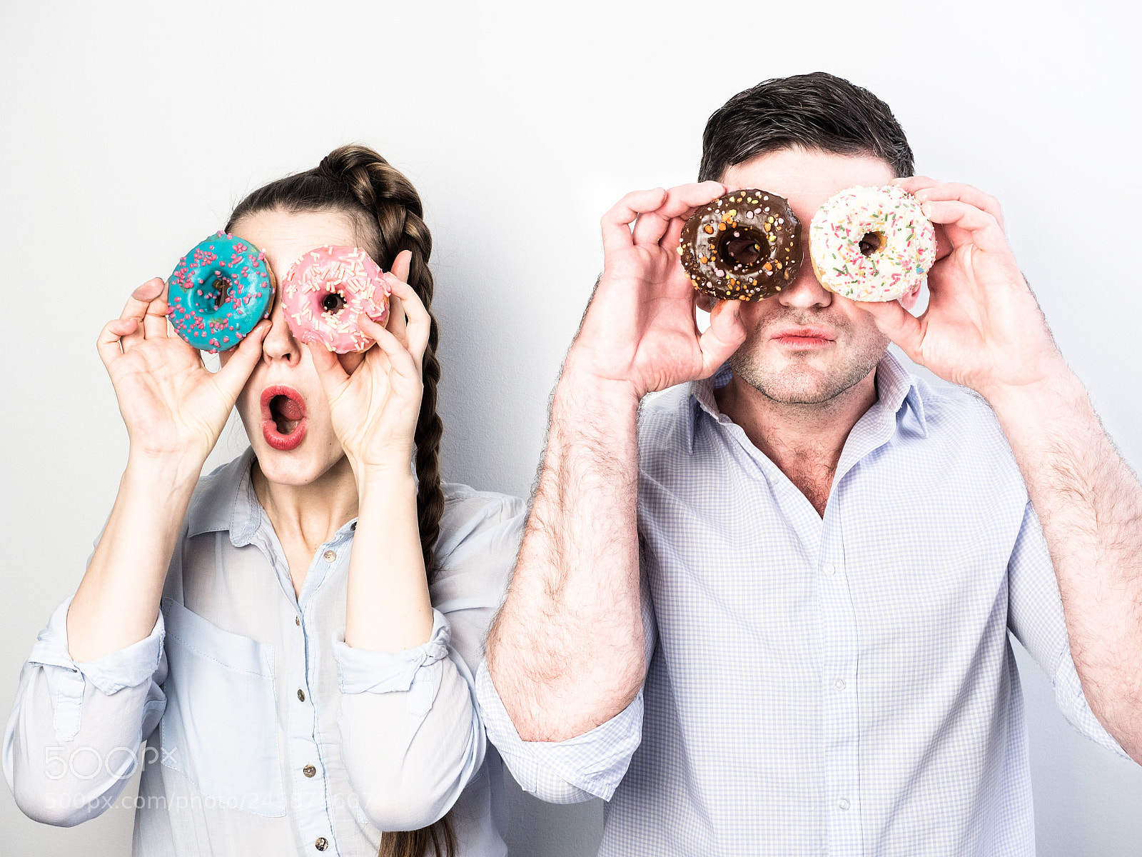 Olympus OM-D E-M5 II sample photo. Funny couple with colorful photography