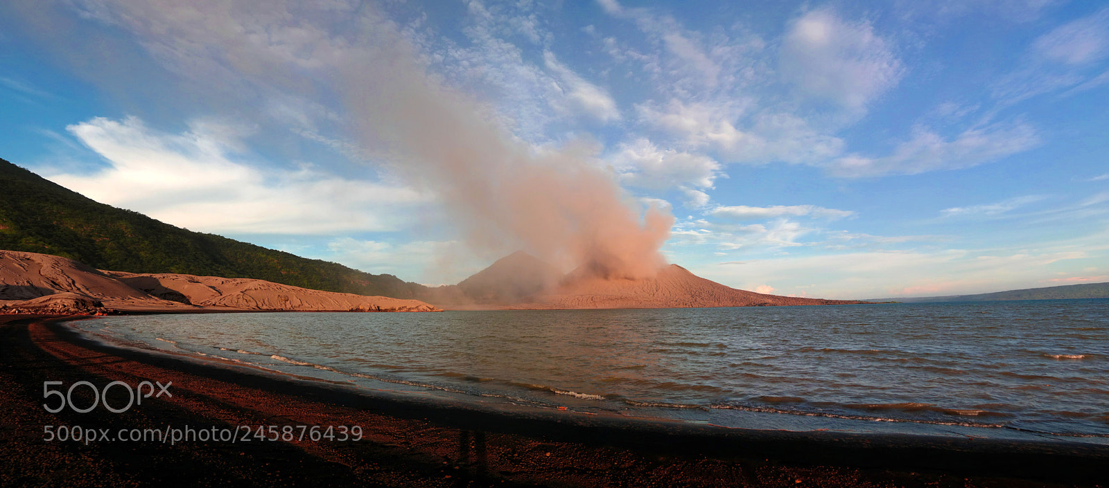 Samsung NX30 sample photo. Eruption of tavurvur volcano photography