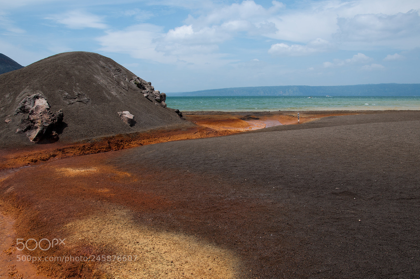 Nikon D5000 sample photo. Vulacanic spring photography