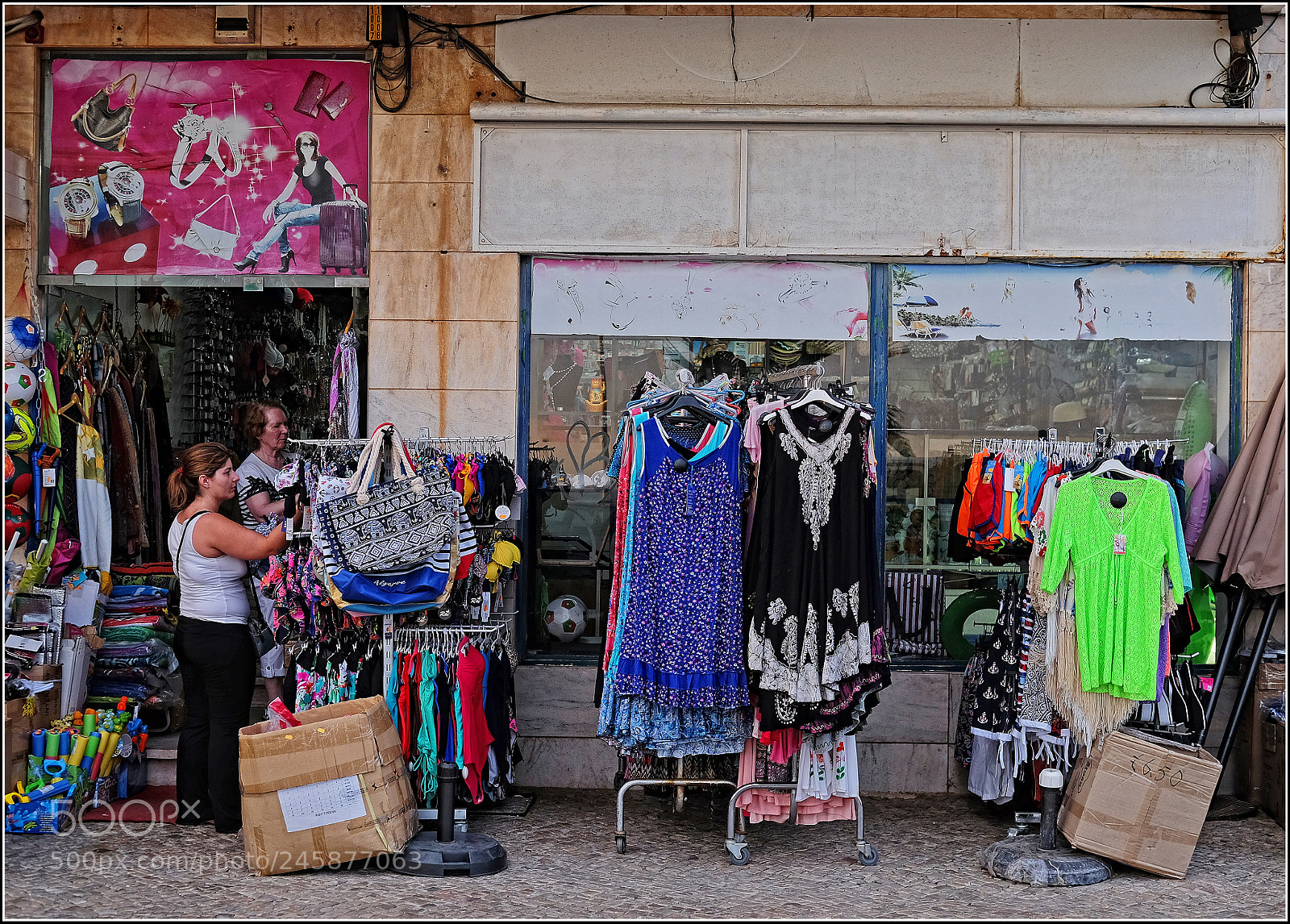 Fujifilm X-T1 sample photo. Streetlife portugal photography