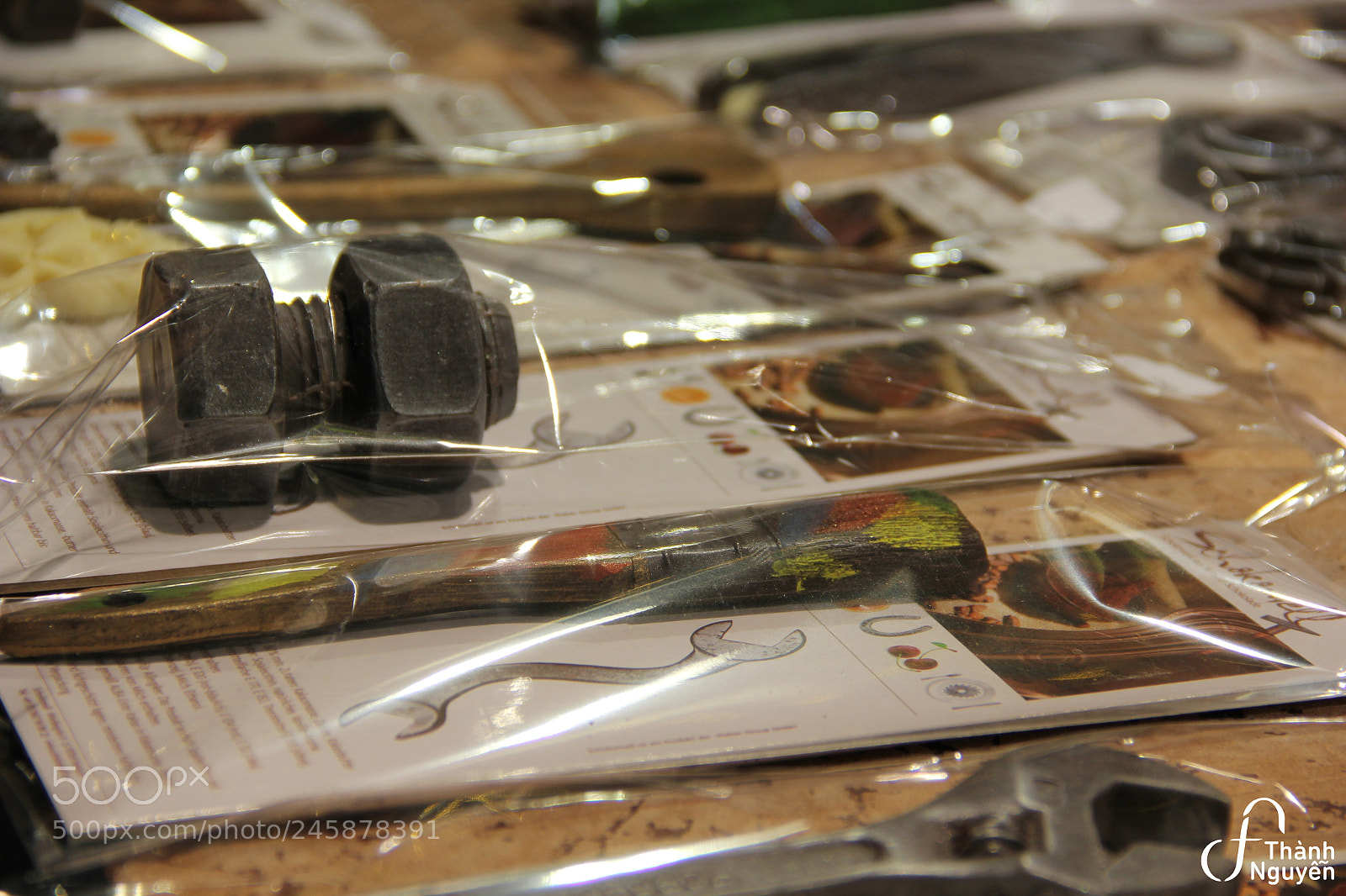 Canon EOS 550D (EOS Rebel T2i / EOS Kiss X4) sample photo. Chocolate worktools photography
