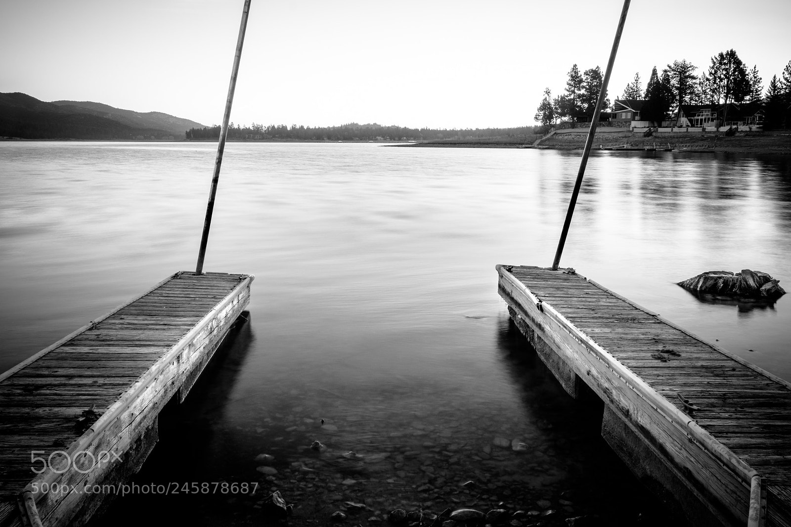 Canon EOS 77D (EOS 9000D / EOS 770D) sample photo. Dock photography