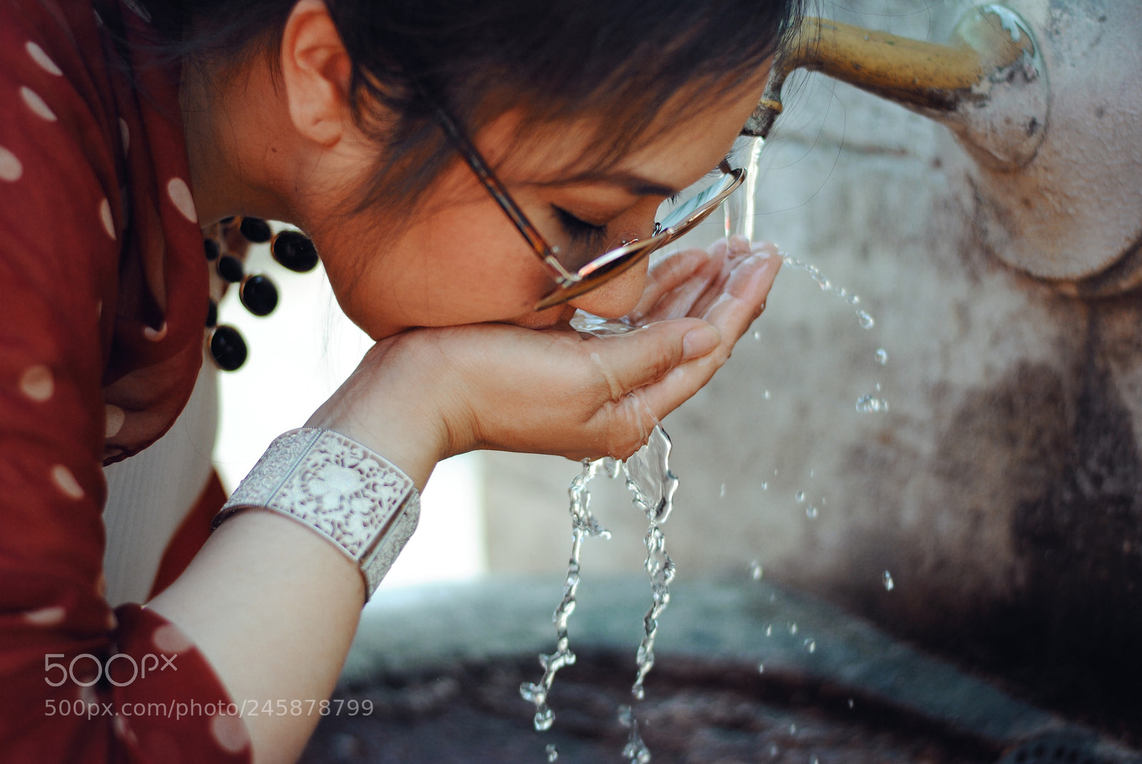 Nikon D3000 sample photo. Thirst photography