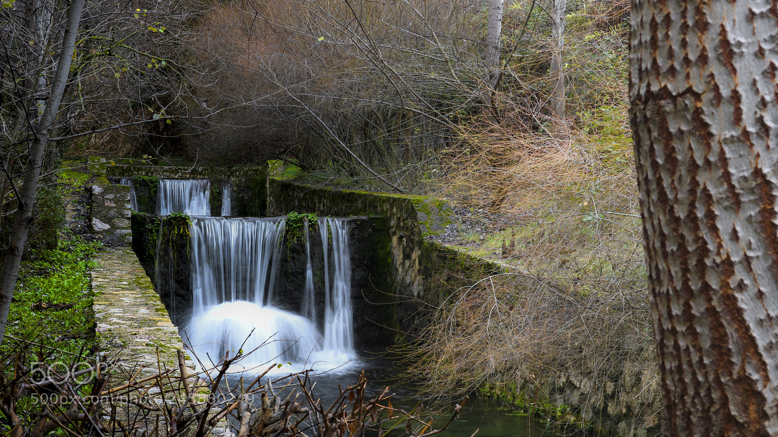 Canon EOS 750D (EOS Rebel T6i / EOS Kiss X8i) sample photo. Running water photography