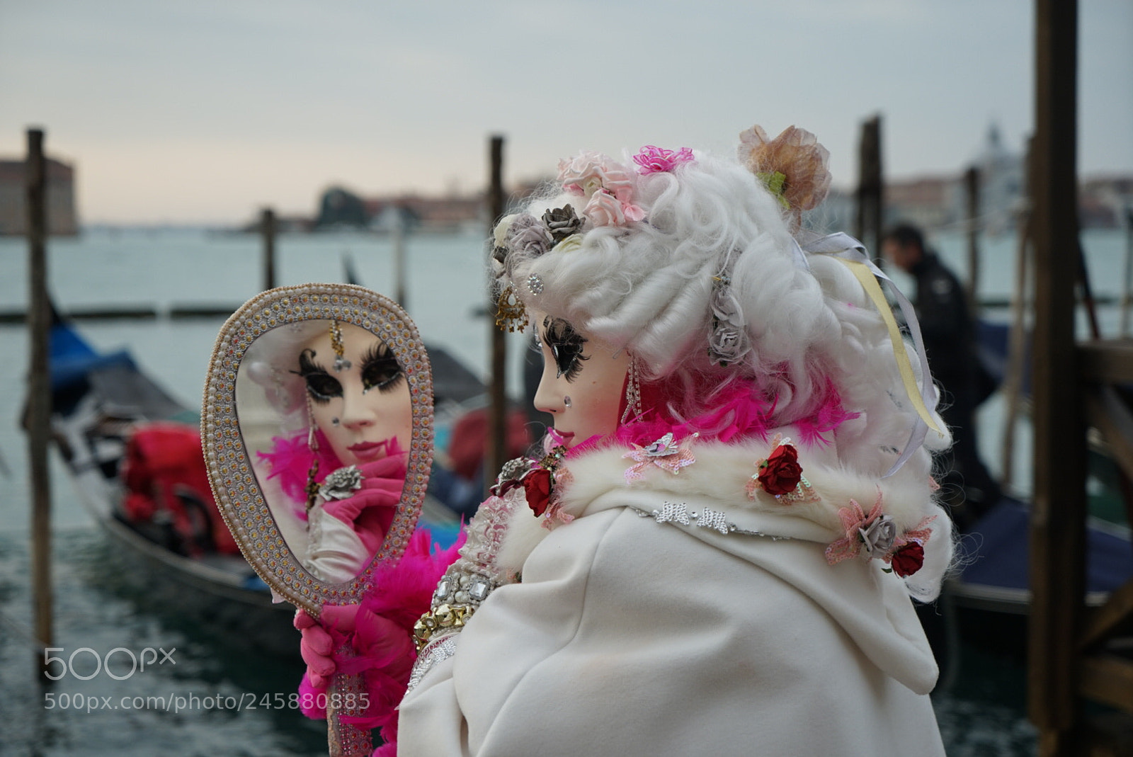 Sony a7 II sample photo. Venezia İtaly carnival2018 photography