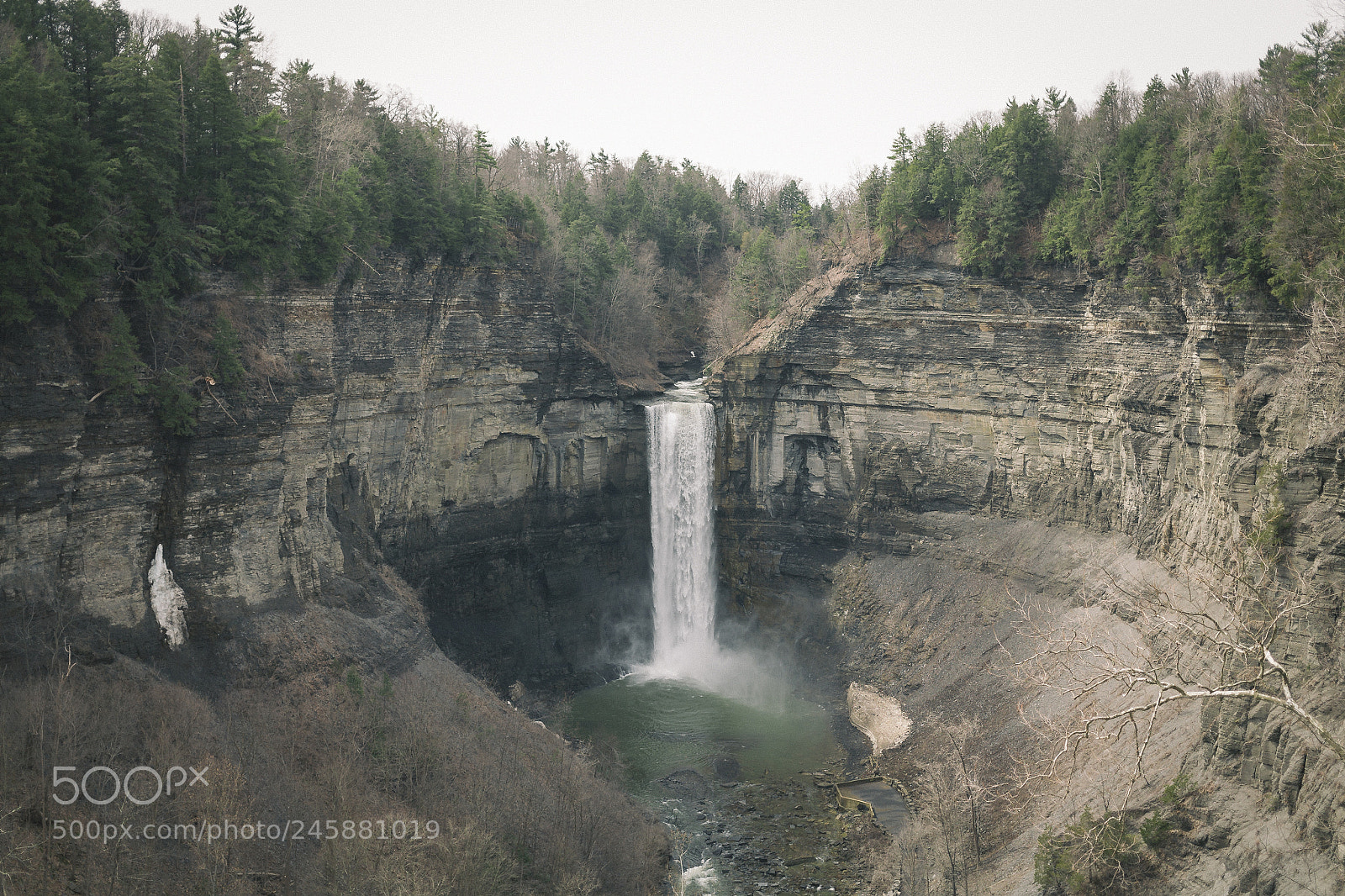Canon EOS 5D sample photo. Raul hernandez taughannock falls photography