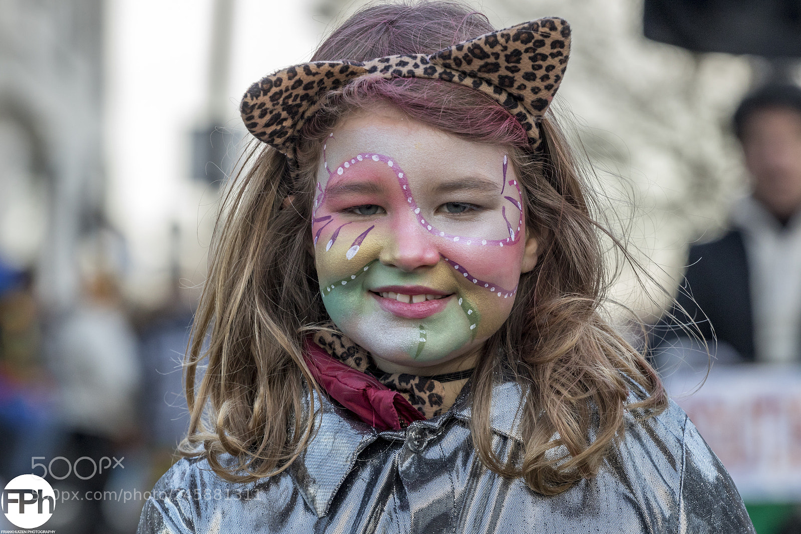 Canon EOS 7D Mark II sample photo. Young girl in pastels photography