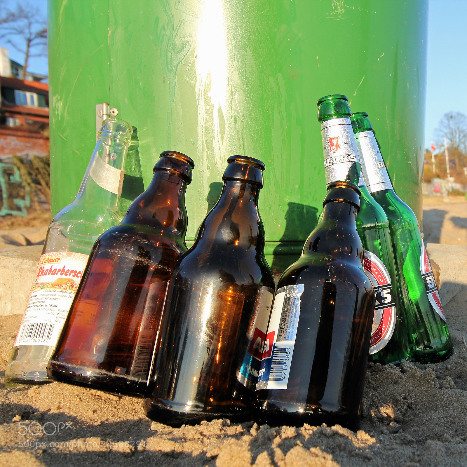 Canon EOS 600D (Rebel EOS T3i / EOS Kiss X5) sample photo. Empty bottles photography