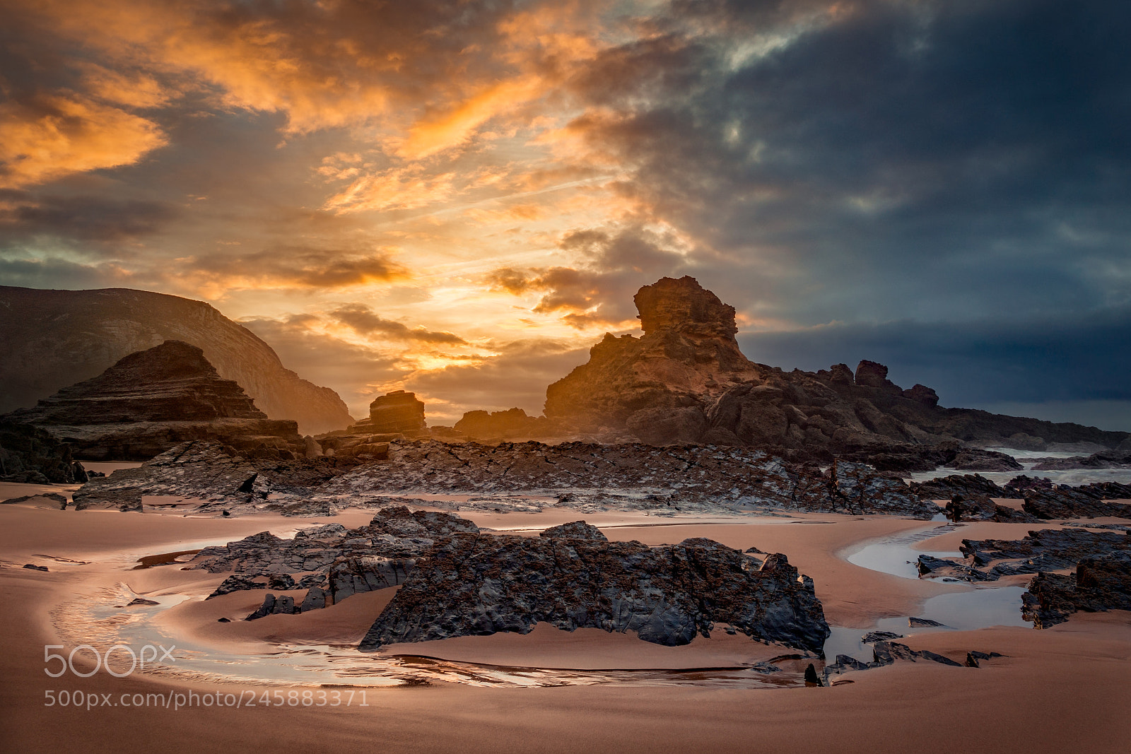 Sony Alpha NEX-6 sample photo. Stormy evening on praia photography