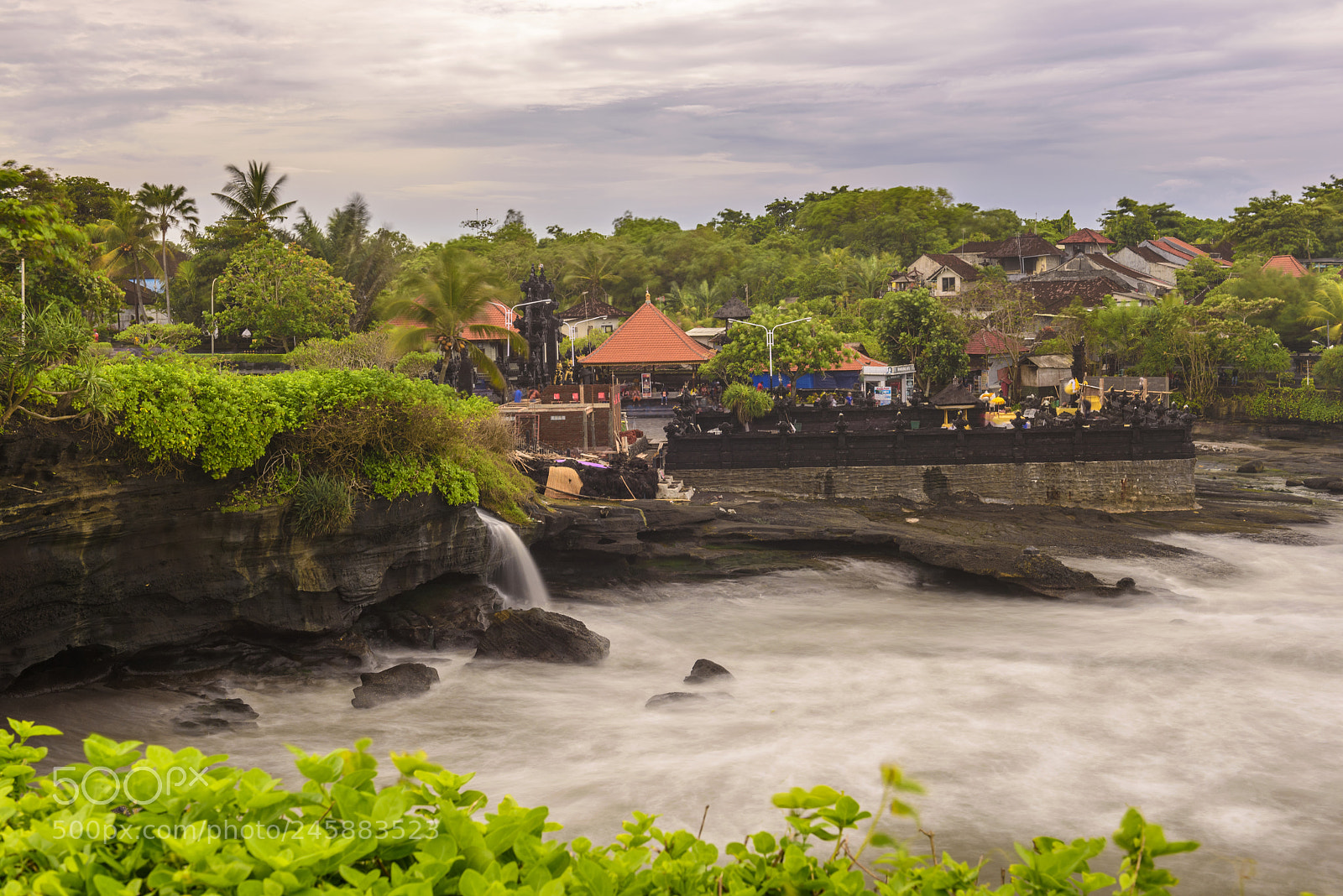 Nikon D810 sample photo. Tanha lot temple area photography