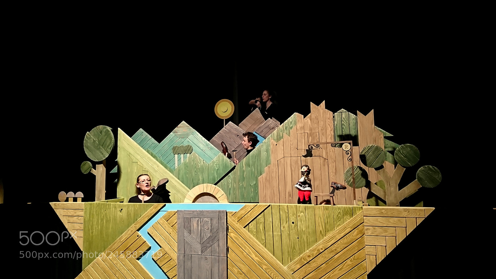 Sony Xperia XZ sample photo. Puppet-show photography