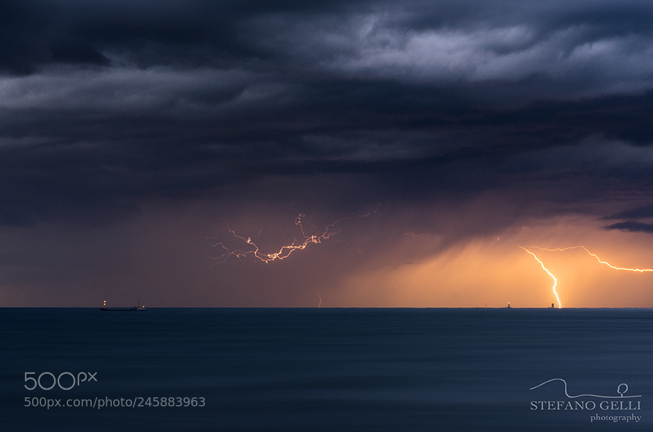 Sony a7 II sample photo. The storm is coming photography