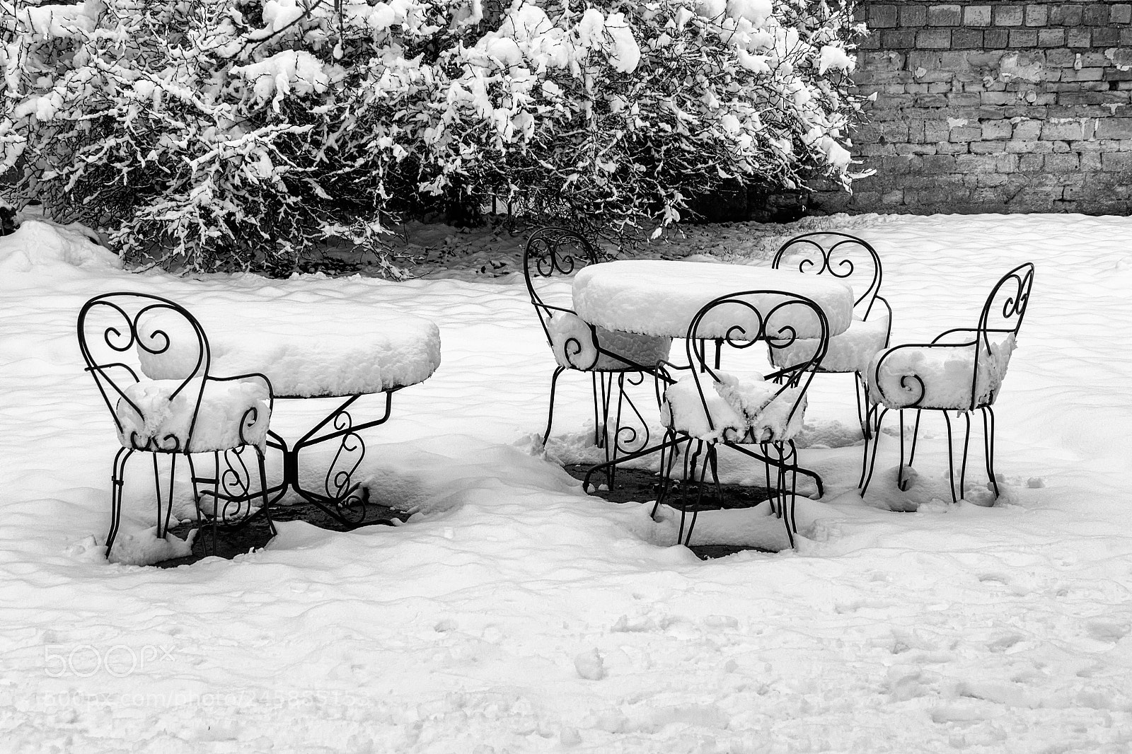 Canon EOS 7D Mark II sample photo. Les chaises photography