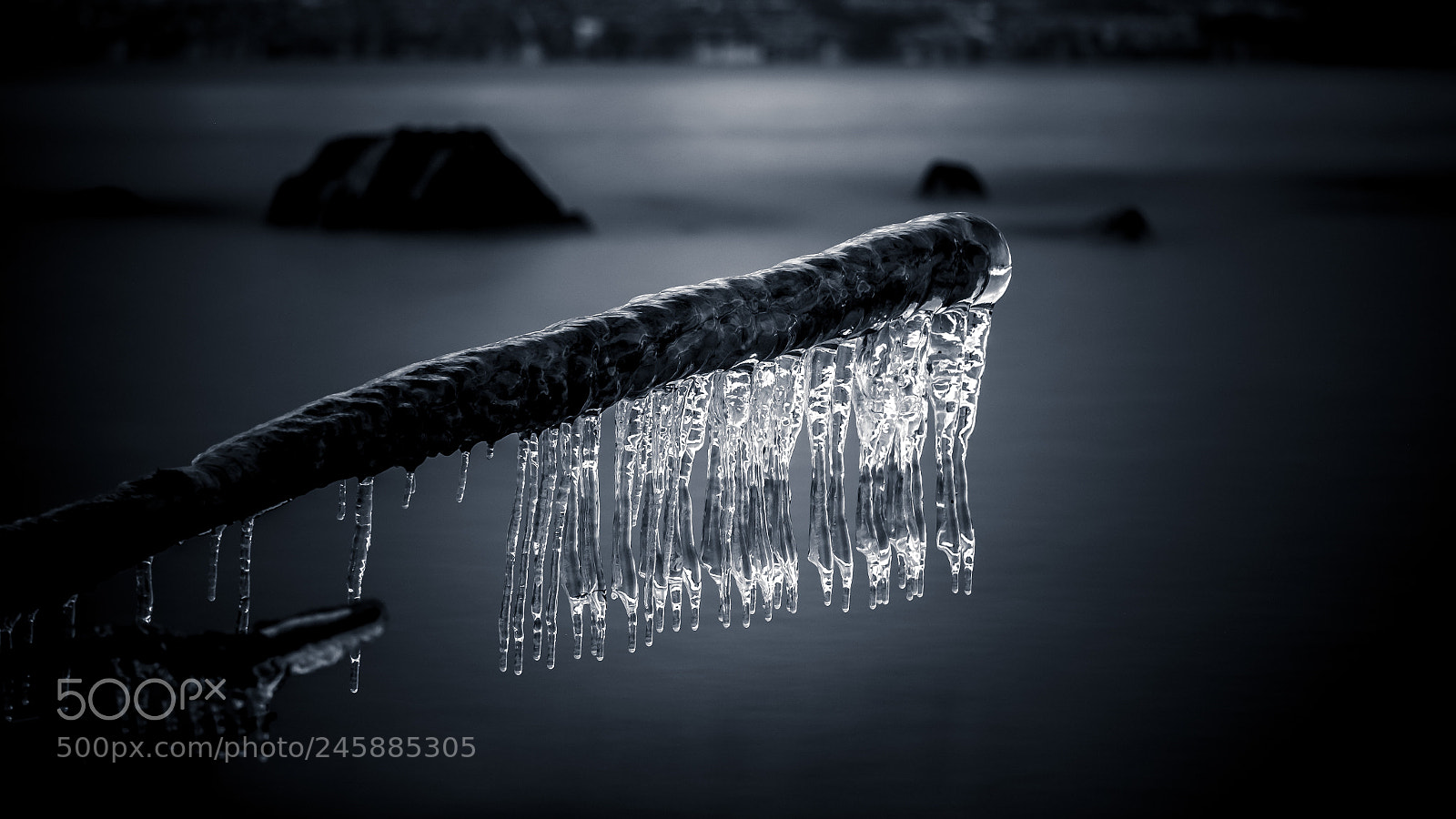 Fujifilm X-T20 sample photo. Icicles photography