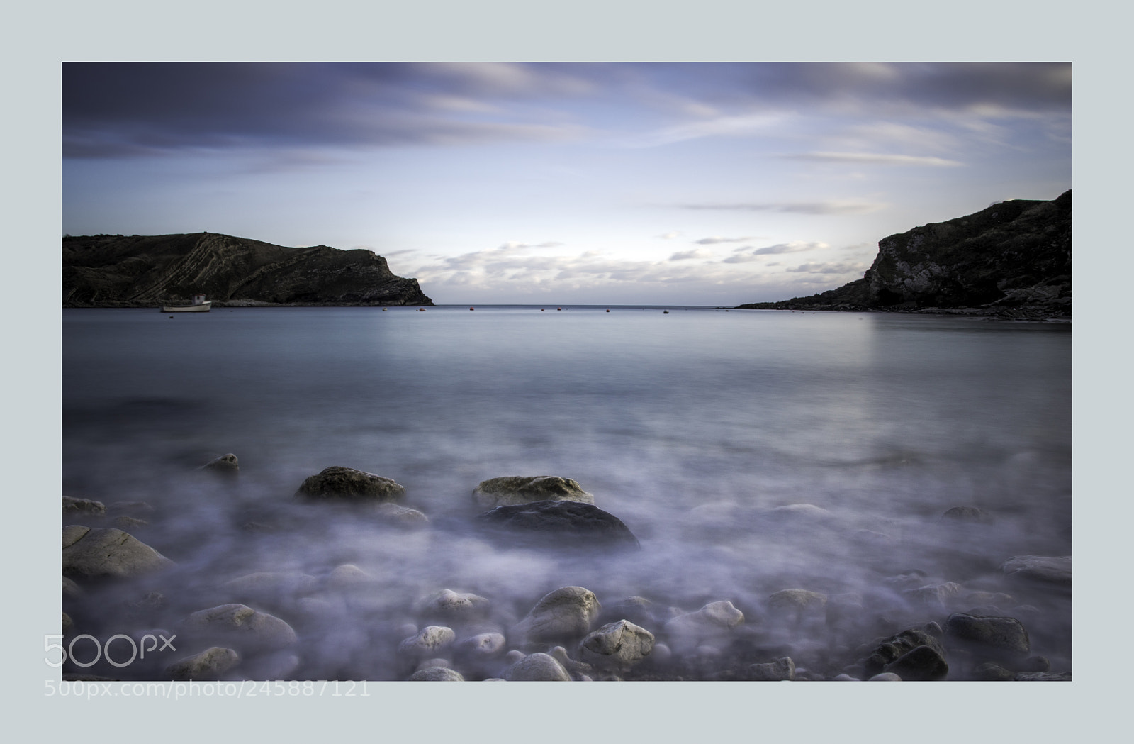 Canon EOS 750D (EOS Rebel T6i / EOS Kiss X8i) sample photo. Lulworth blue photography