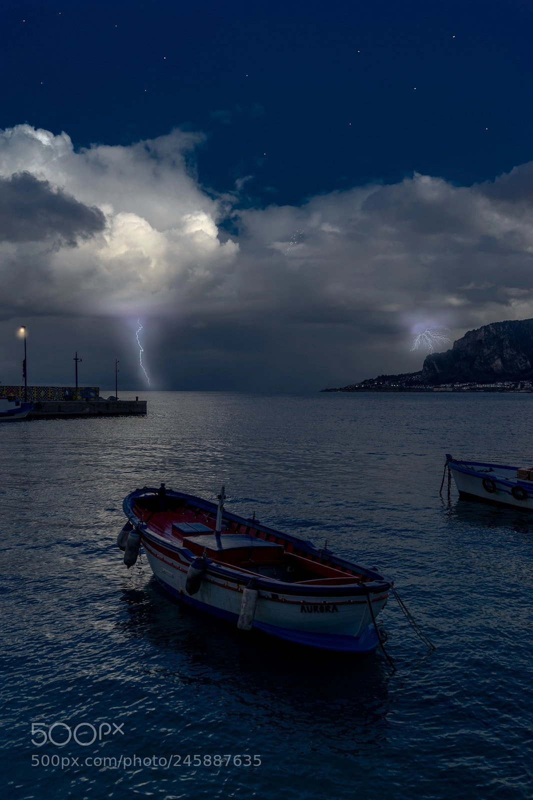 Sony a7 sample photo. Aurora in the storm photography
