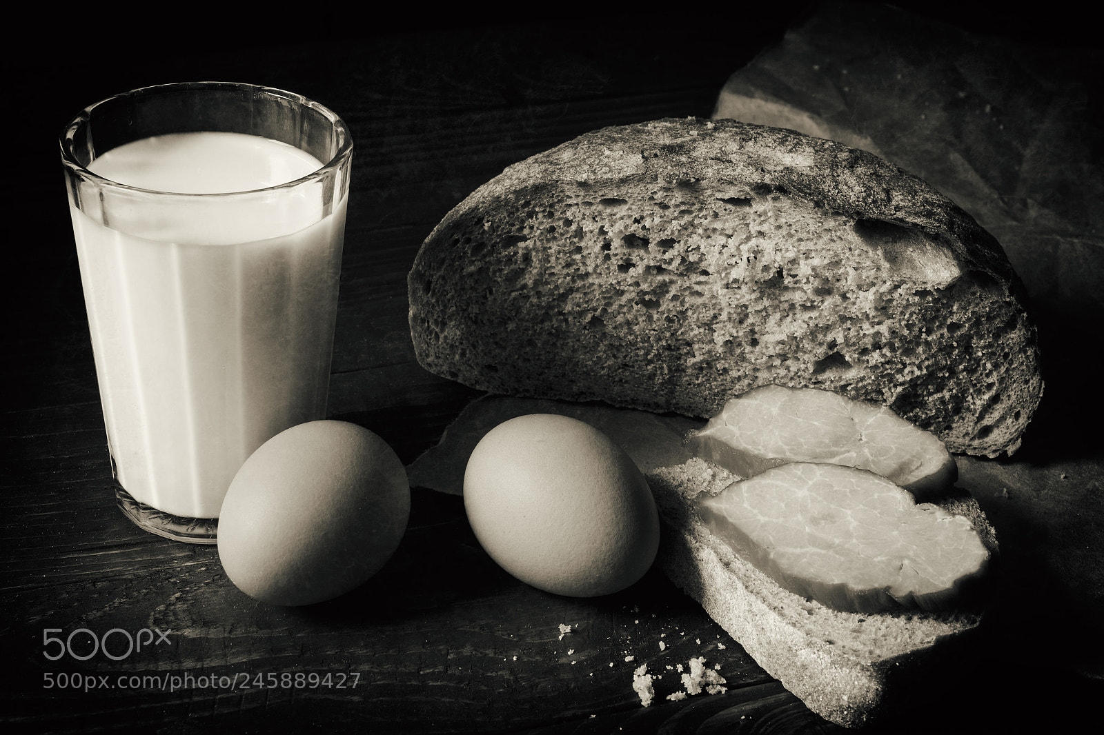 Canon EOS 100D (EOS Rebel SL1 / EOS Kiss X7) sample photo. Simple rural food photography