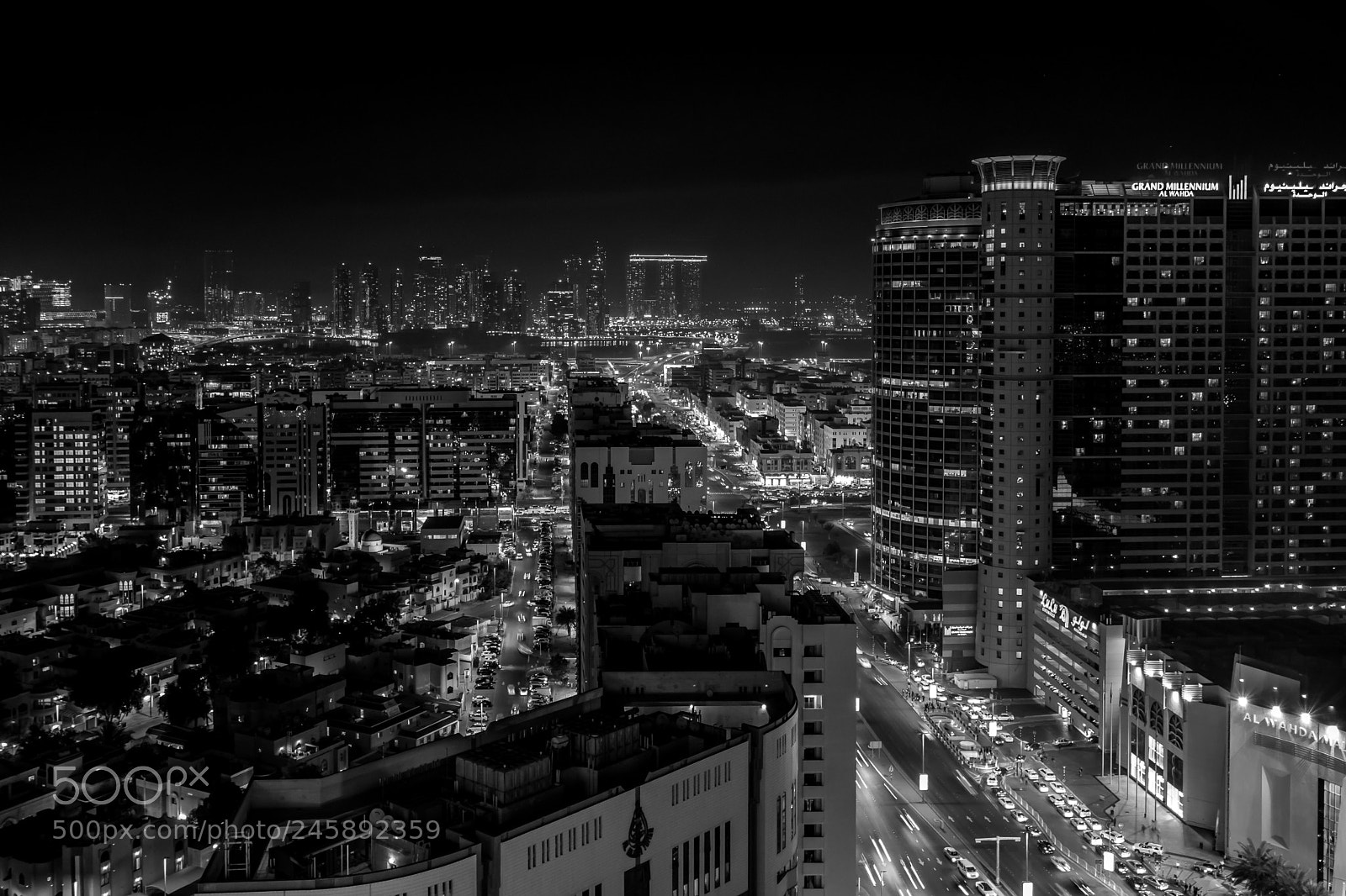 Sony a7 II sample photo. Abu dhabi b&w photography