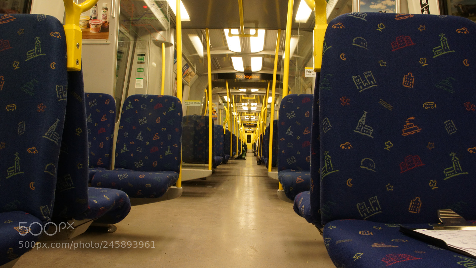 Sony SLT-A77 sample photo. Metro en estocolmo photography
