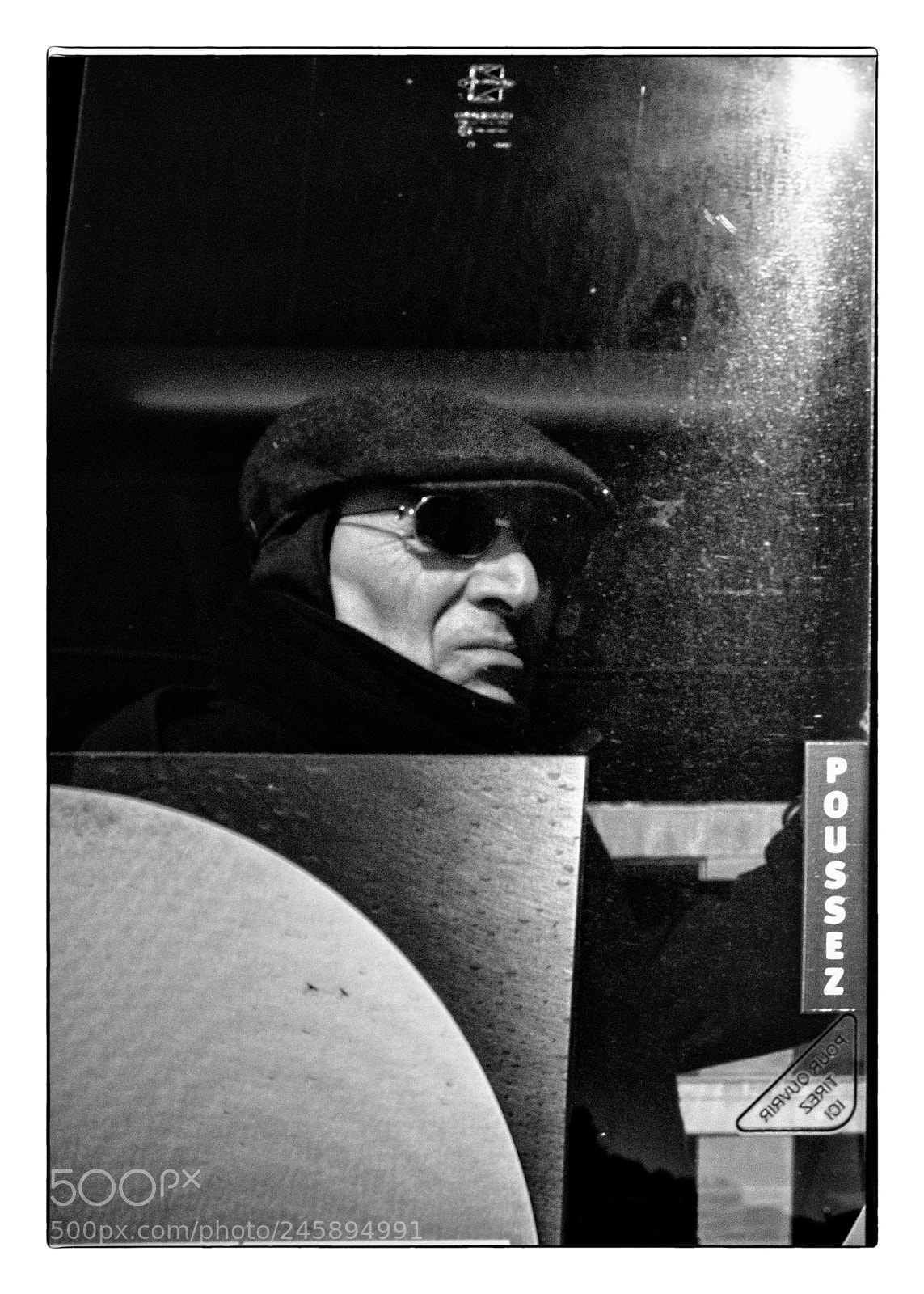 Fujifilm X100F sample photo. Bus photography