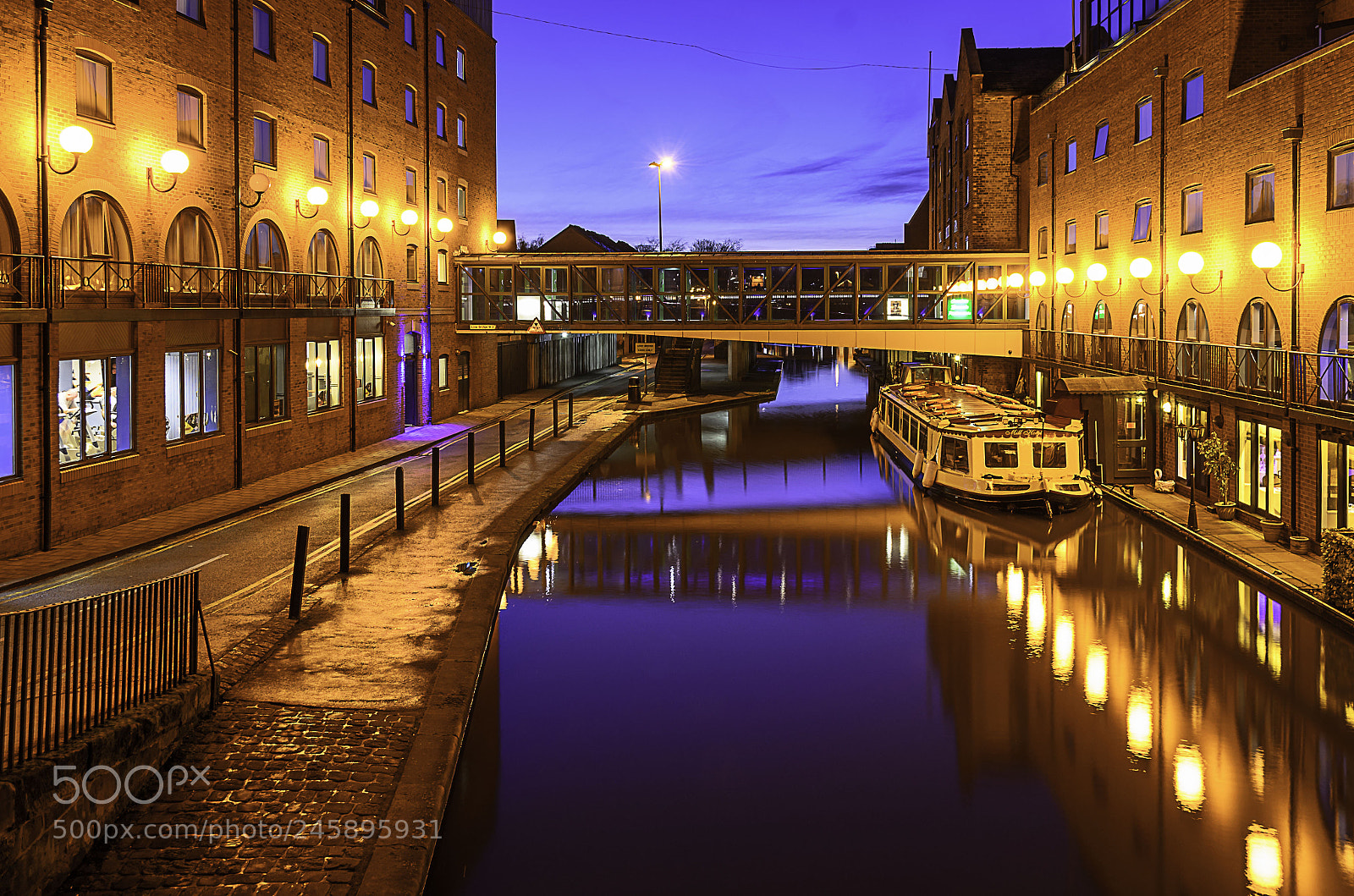 Nikon D5100 sample photo. Canal side photography