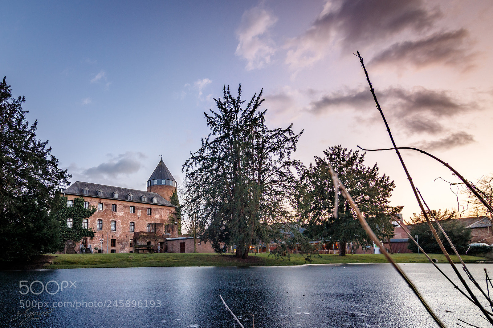 Canon EOS 6D Mark II sample photo. Burg brüggen photography