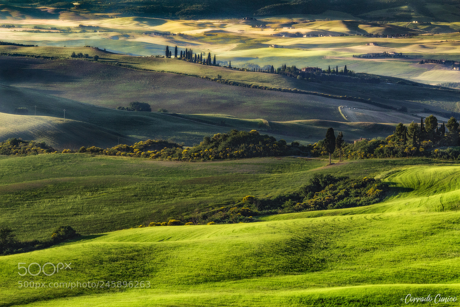 Canon EOS 1300D (EOS Rebel T6 / EOS Kiss X80) sample photo. Tuscany's hills photography
