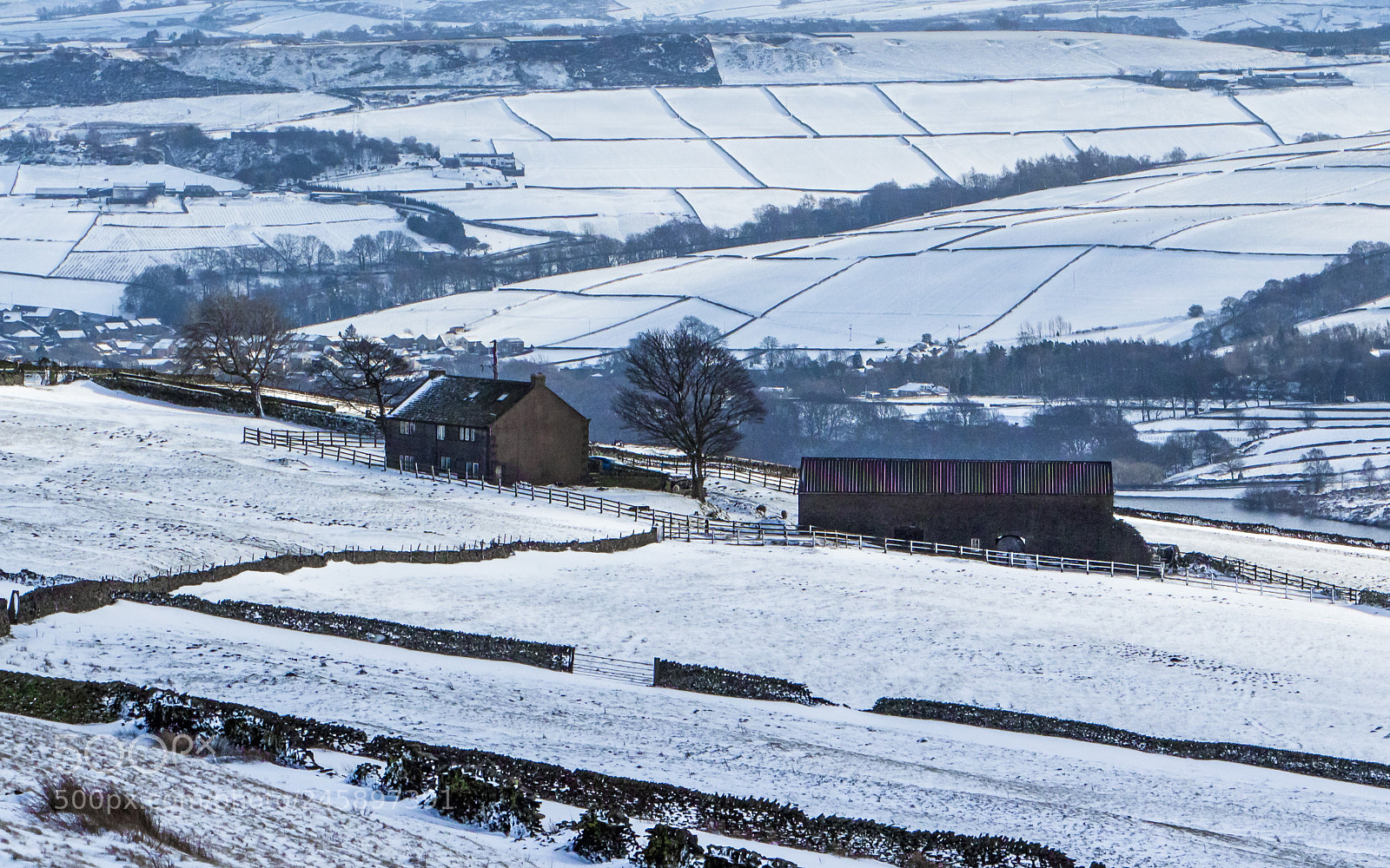 Canon EOS 700D (EOS Rebel T5i / EOS Kiss X7i) sample photo. Snow on't moors photography