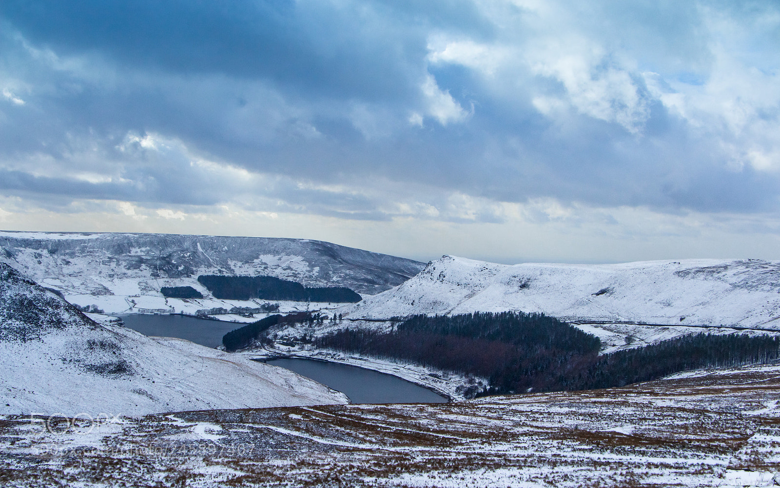 Canon EOS 700D (EOS Rebel T5i / EOS Kiss X7i) sample photo. Dovestone from above photography