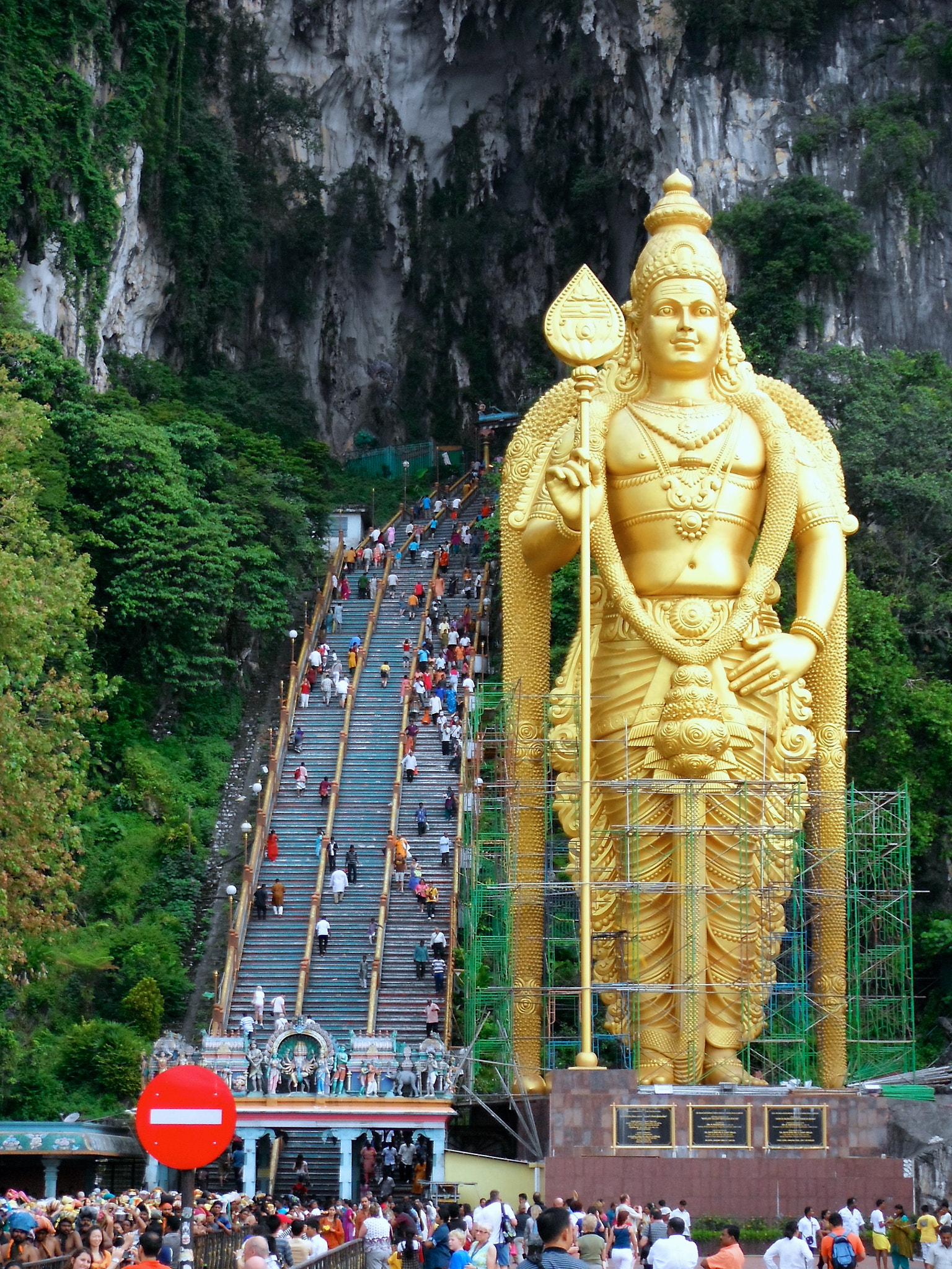 Fujifilm FinePix XP20 sample photo. Batu caves in selangor, malaysia photography