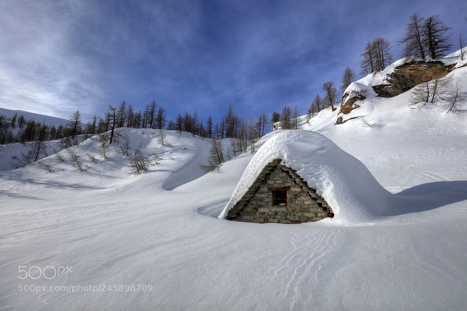 Canon EOS 5DS R sample photo. The stone hut, in photography