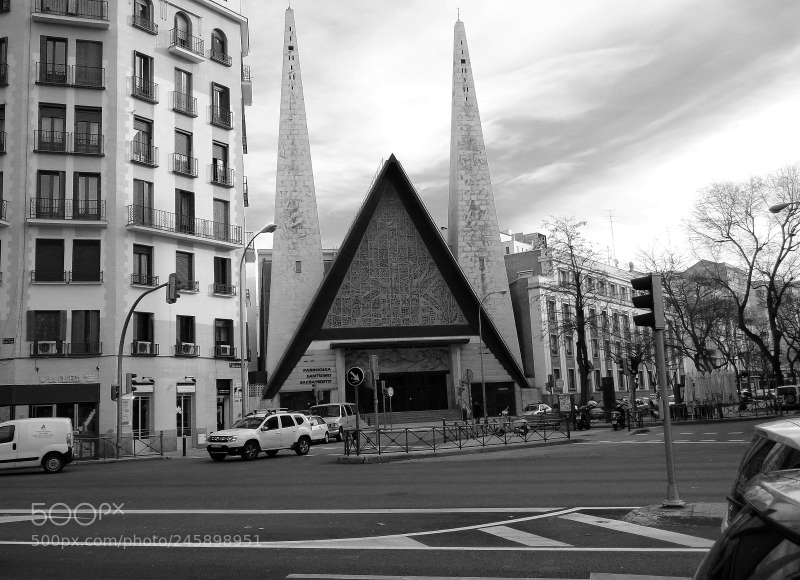 Sony Cyber-shot DSC-W830 sample photo. Urban madrid photography